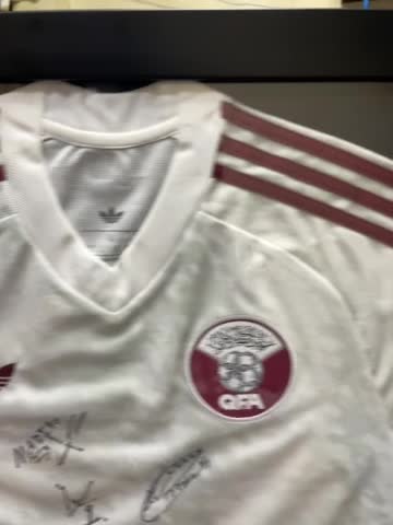 signed Al Annabi jersey  - 4