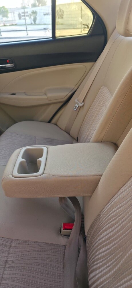 SUZUKI DZIRE 2022 | LOW KM - 5