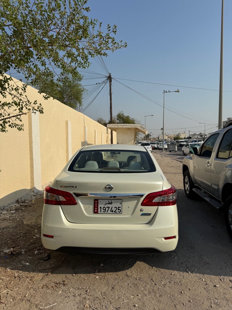 Nissan Sentra - 6