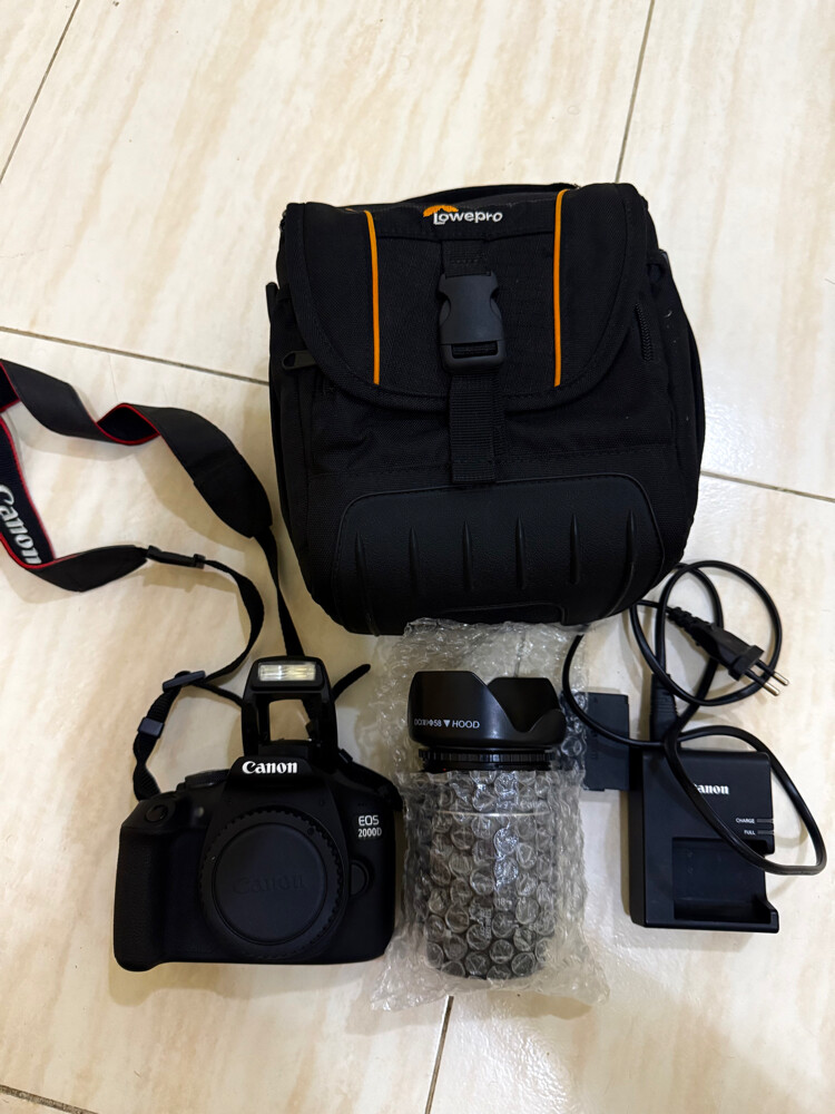 canon 2000d with all accessories  - 6