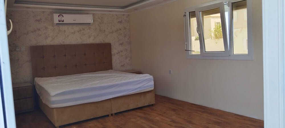 2 cabins used good - 3