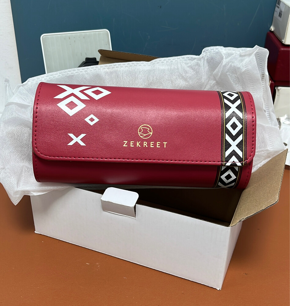 Zakrit brand watch case - 3