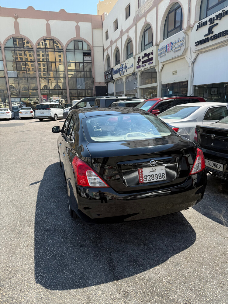 Nissan sunny 2012 - 3