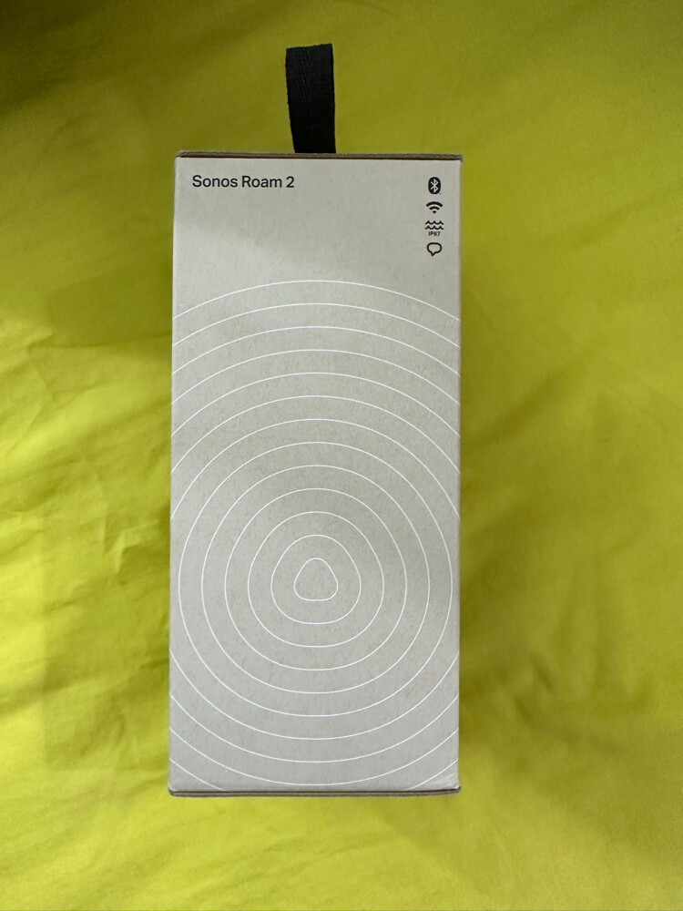 Sonos Era 300 and Roam 2 - 3