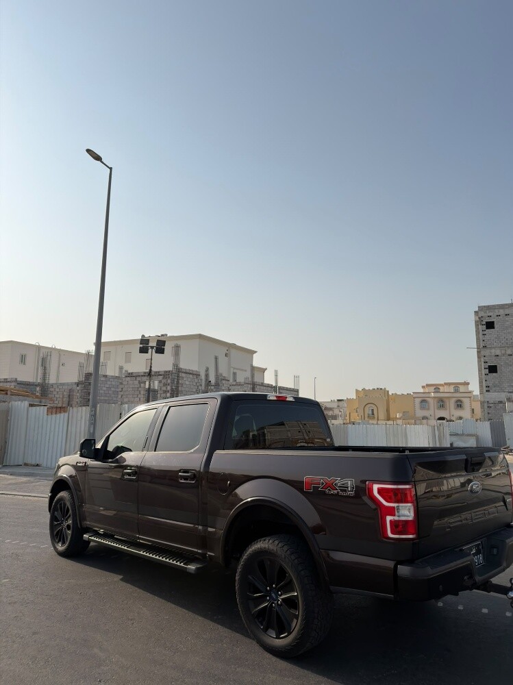 فورد إف ١٥٠ - 1