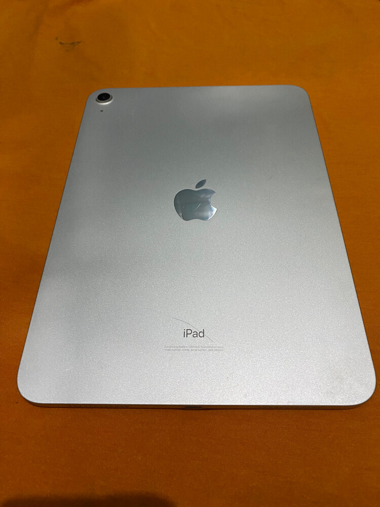 iPad 10 Generation  - 1