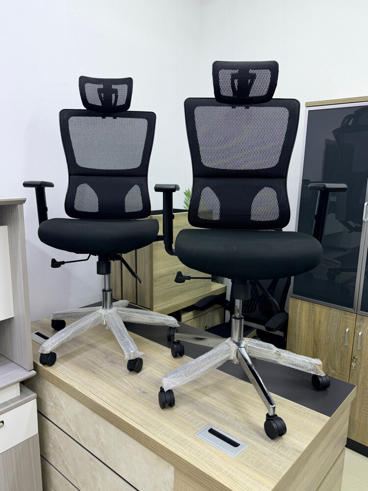 Office furniture for selling  - 7