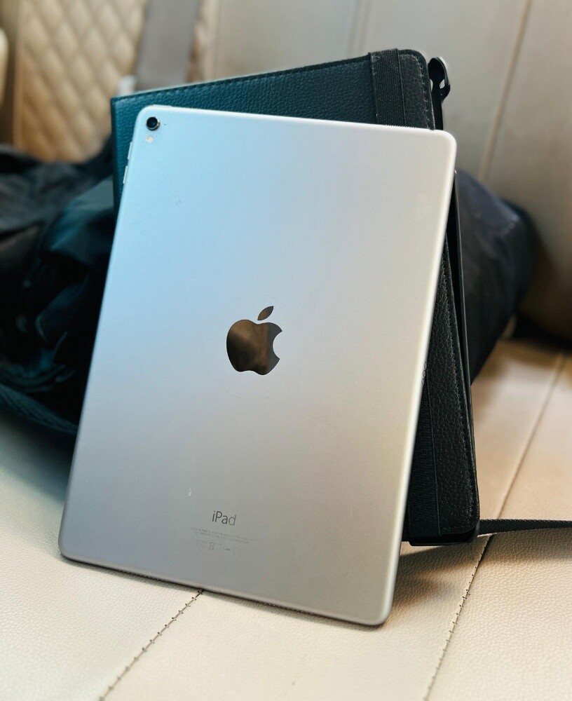 iPad pro-9.7/128gb/WiFi - 3