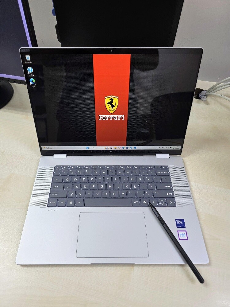 HP Envy x360 Ultra 7 16GB-1TB 16"WU - 1