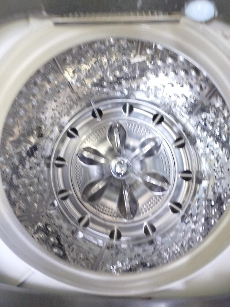 LG 17kg new model top laod machine - 3