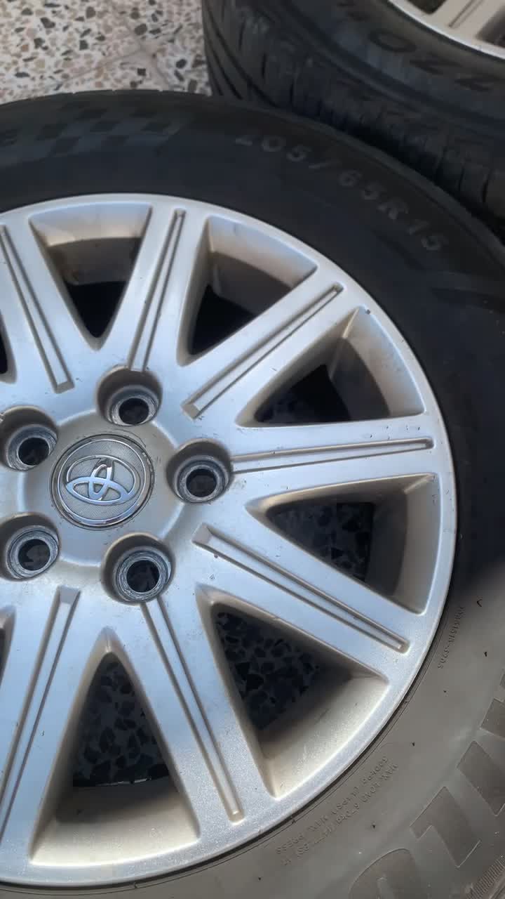 camry rims with tyre - 2