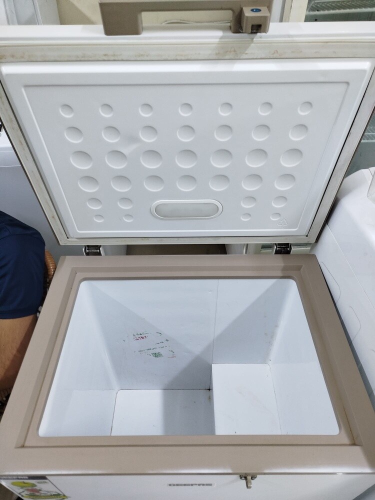 geepas small deep freezer for sale - 3