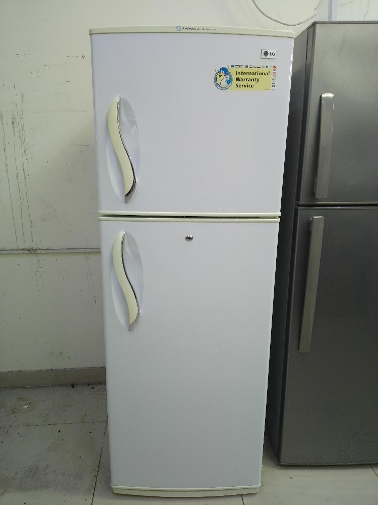 LG fridge FOR sale - 2