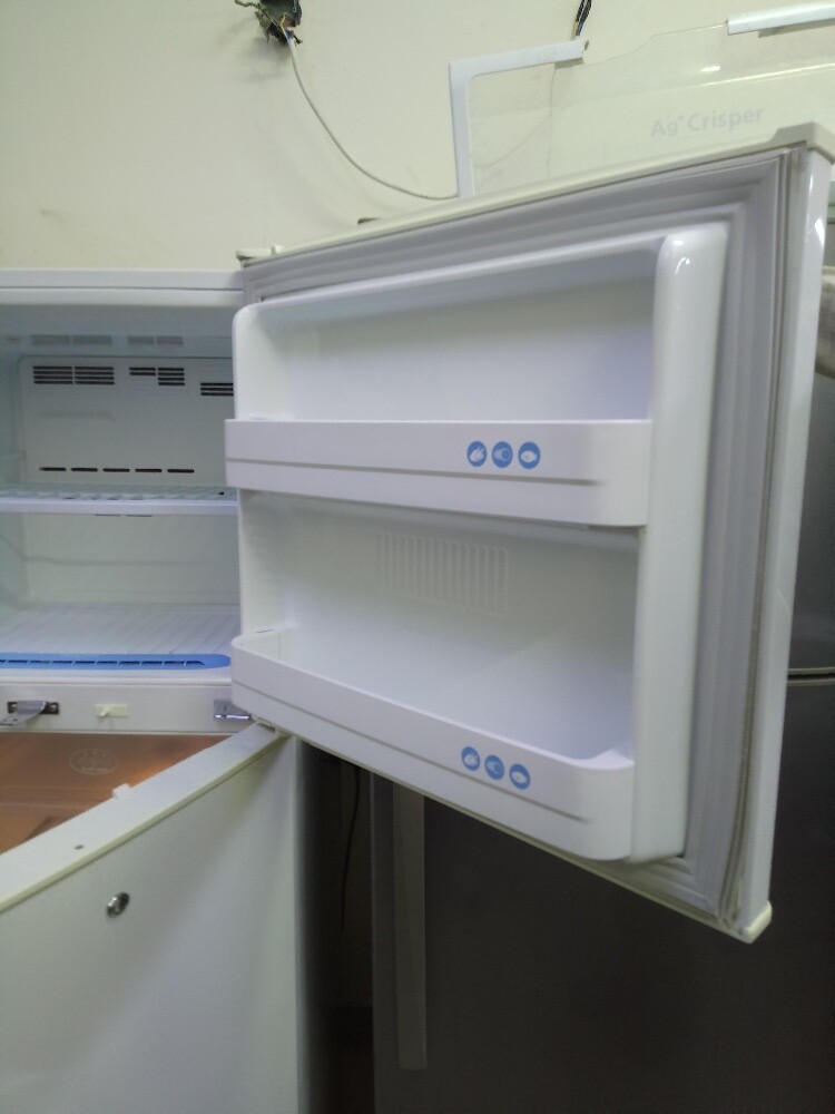 LG fridge FOR sale - 6