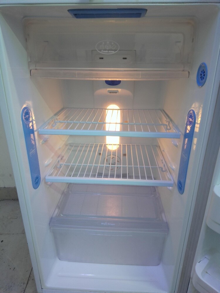 LG fridge FOR sale - 4