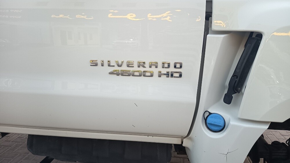 2020 Silverado 4500 HD 4*4 diesel - 2