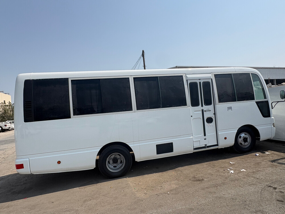 nissan civilian diesel 3 buses - 1