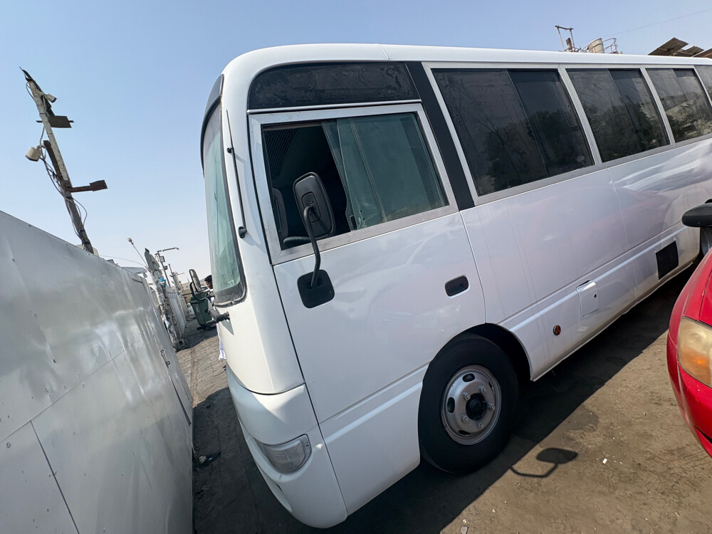 Nissan civilian diesel - 1