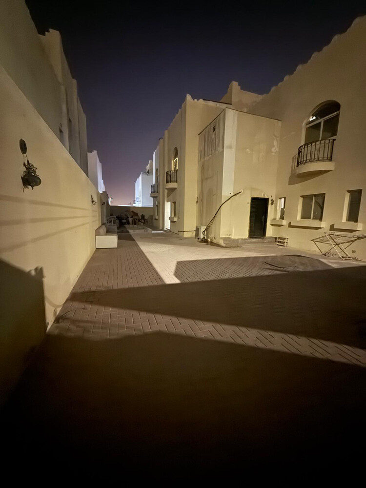 الوكير فيلا لقطة في موقع مميز - 2