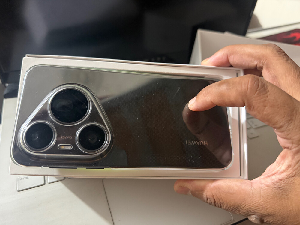 huawei pura 90s pro max  - 1