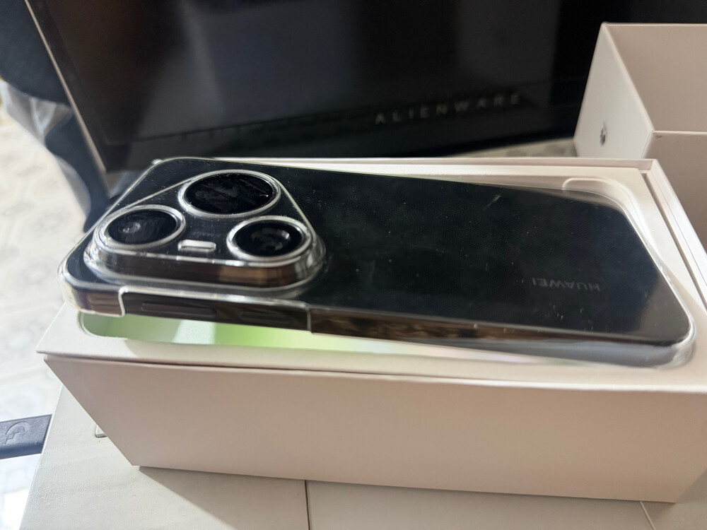 huawei pura 90s pro max  - 3