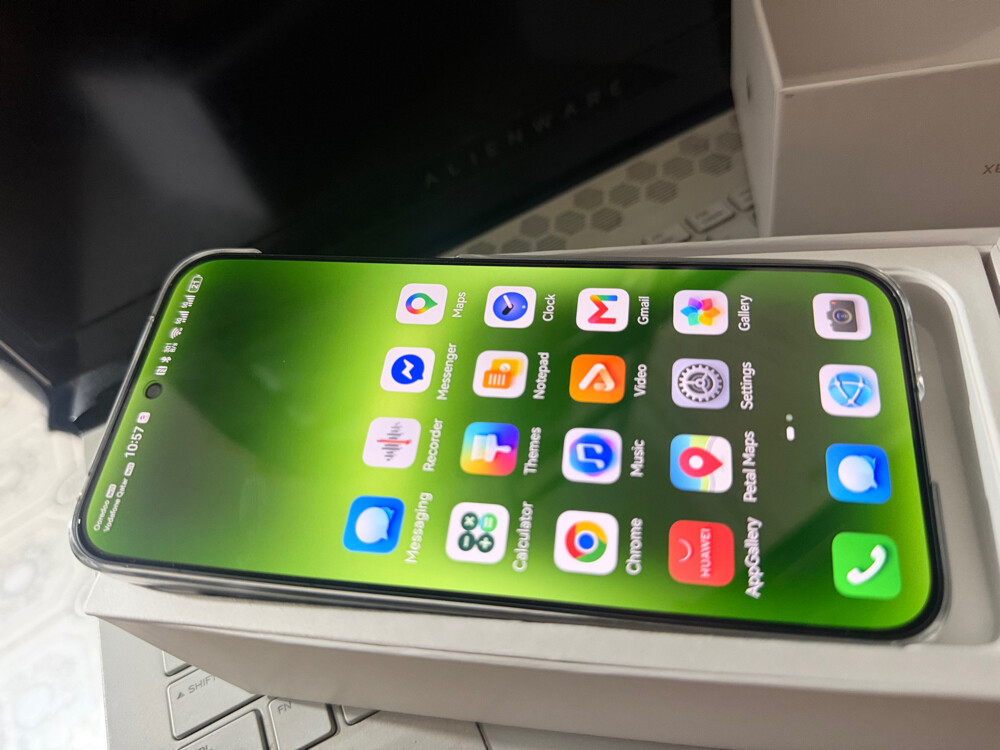 huawei pura 90s pro max  - 2