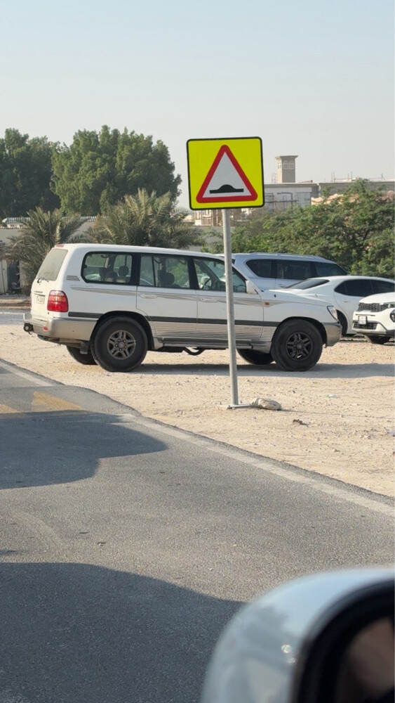للبيع او للبدل مع قير عادي - 1