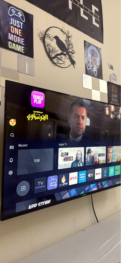 hisense 42 inch - 1