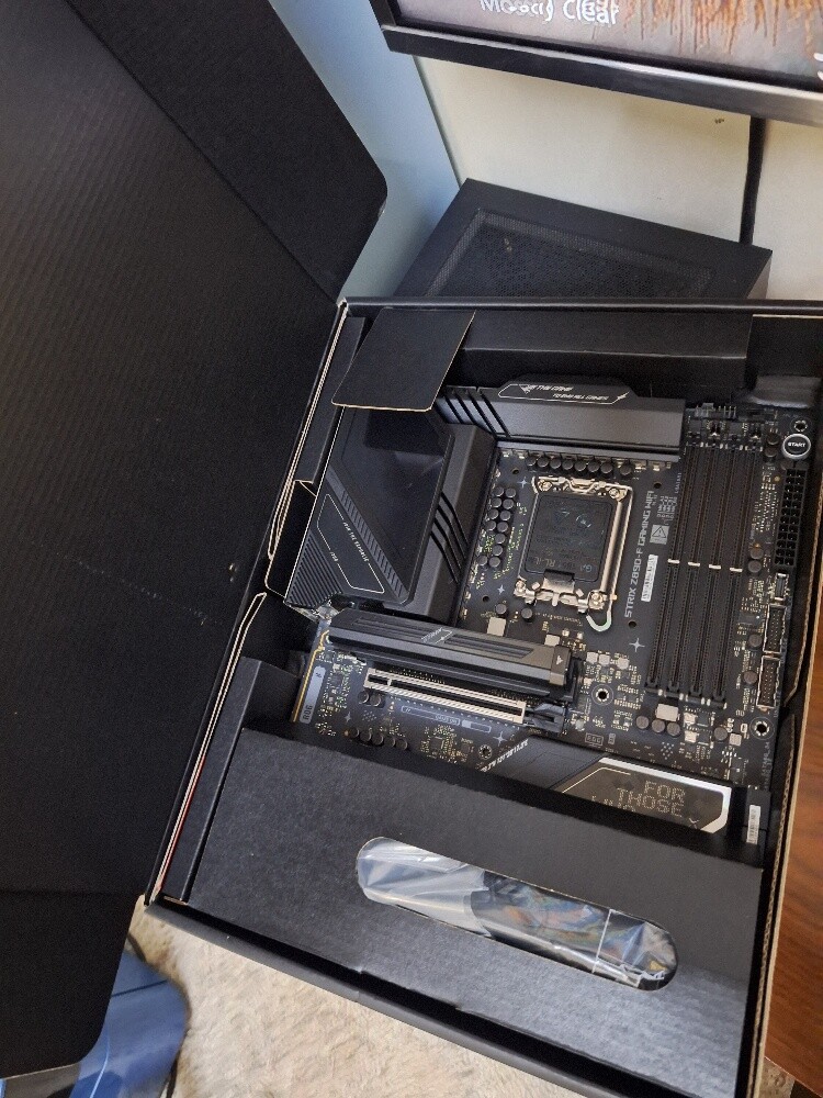 rog strix z890 f - 2