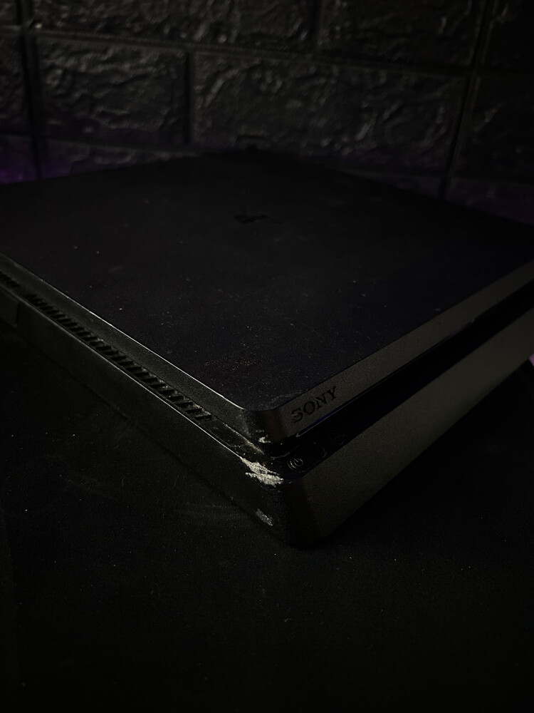 ps4 slim - 3