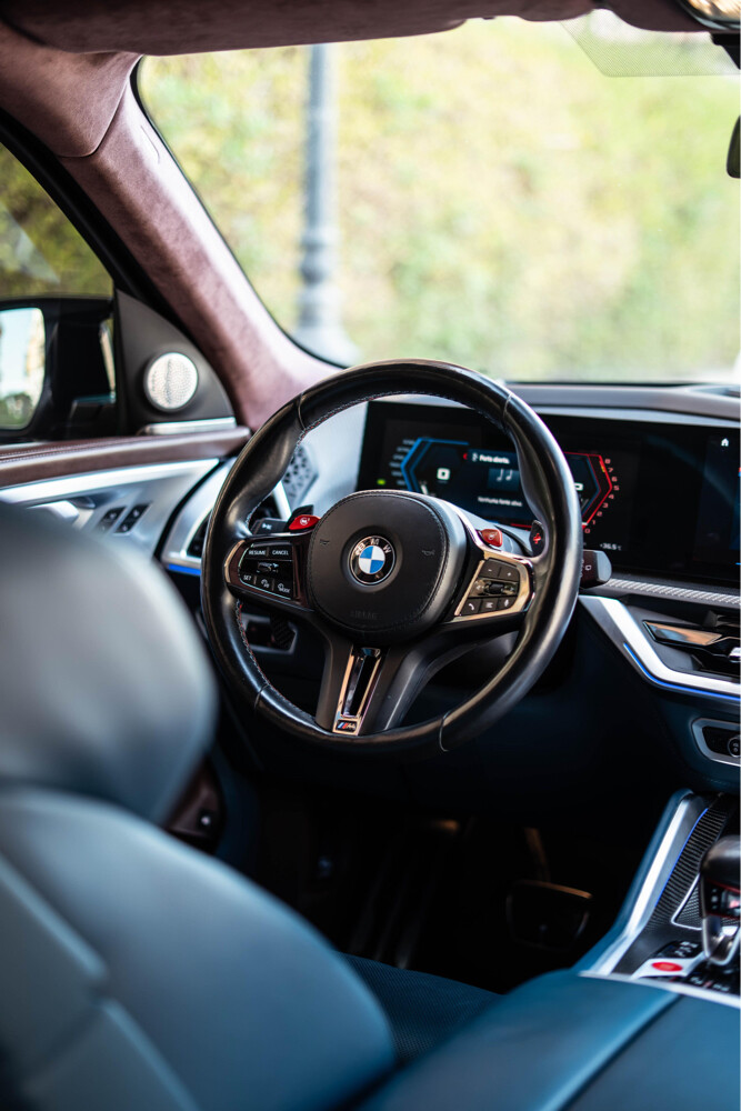 bmw XM 2023 - 5