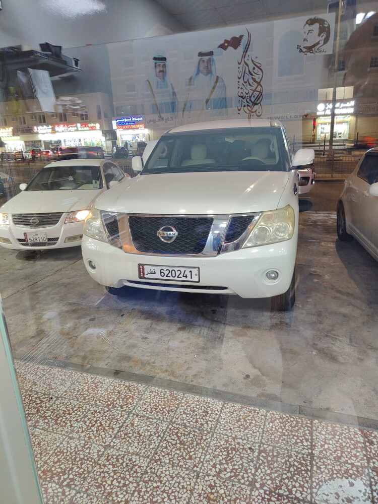 نيسان باترول نظيف ٢٠١٣ - 1