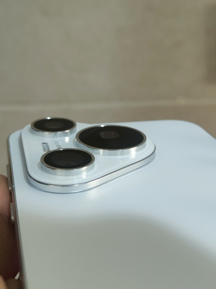 Huawei pura 70 - 2