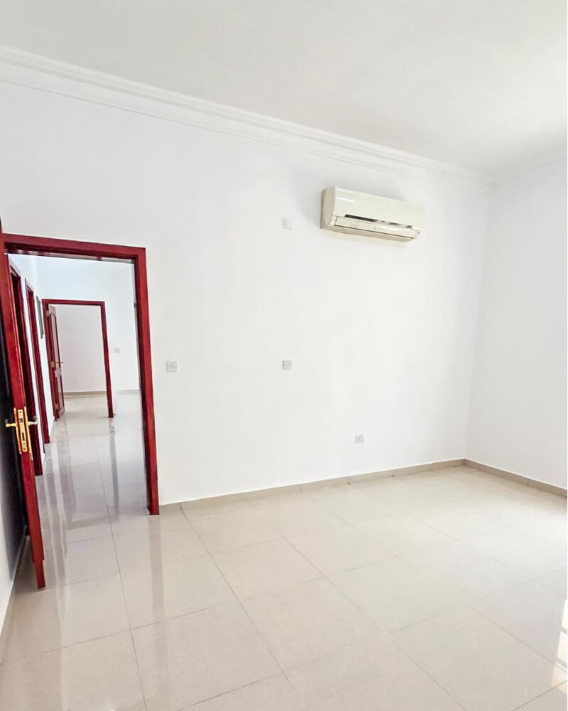 الخور للبيع فلتين متلاصقات مؤجره - 4