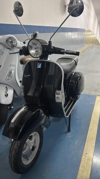 VESPA ORIGINAL PX 150 - MANUAL - 1
