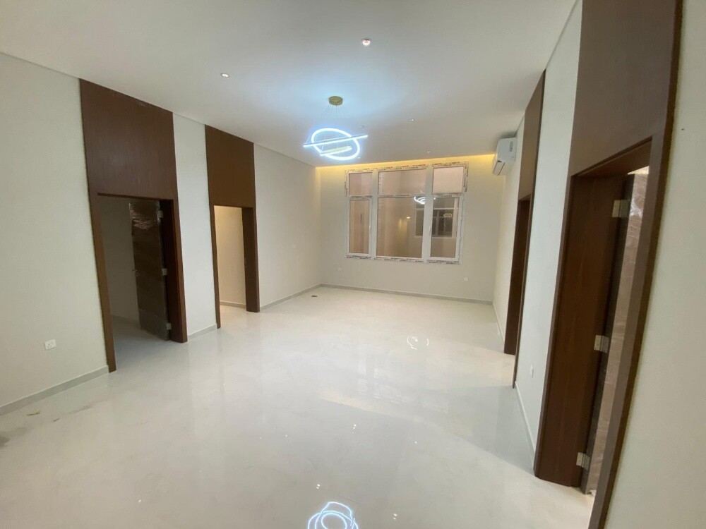 للبيع فيلا سكنيه جديده مريخ - 5
