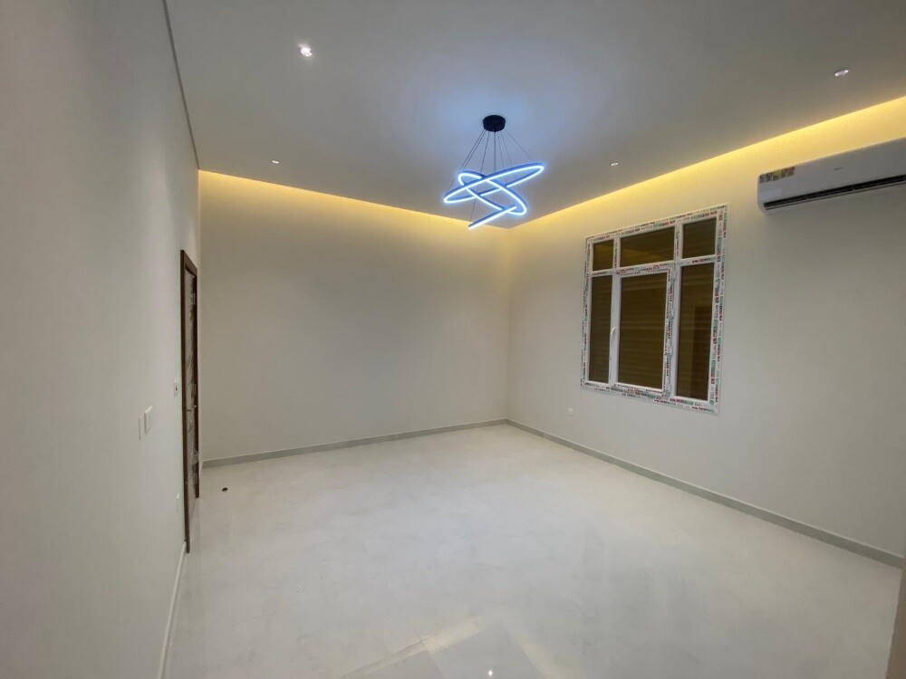 للبيع فيلا سكنيه جديده مريخ - 6
