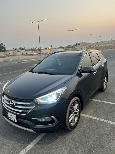 2018 Hyundai Santa Fe 3.3L | 4WD - 7