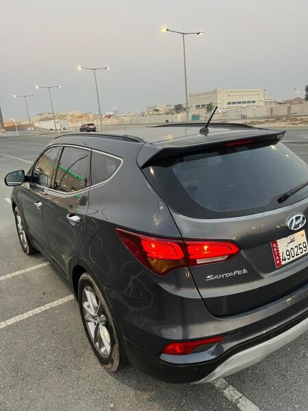 2018 Hyundai Santa Fe 3.3L | 4WD - 6