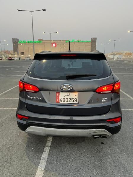 2018 Hyundai Santa Fe 3.3L | 4WD - 5