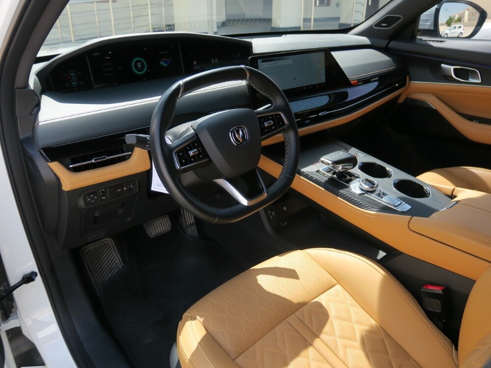 arrgent deal changan UNI-K 2024 - 8