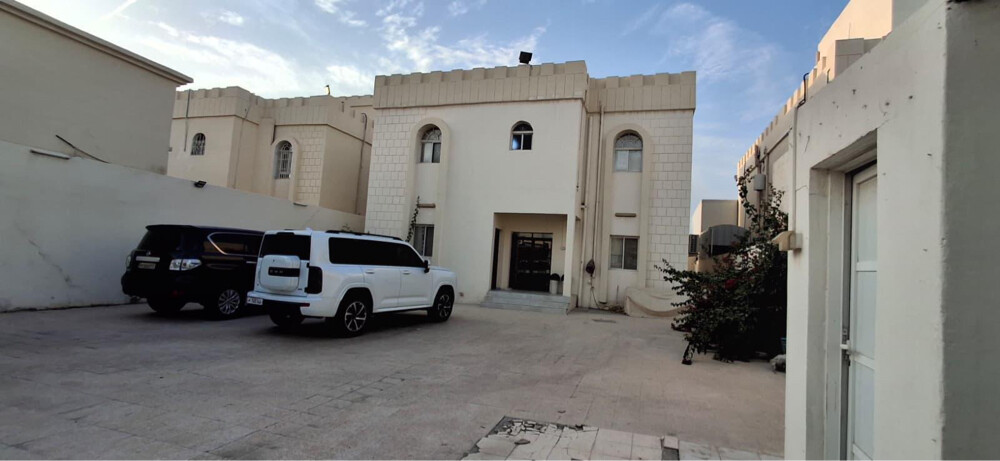 للبيع فيلا معيذر الجنوبية  - 4