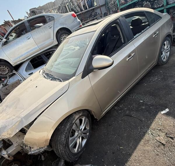 CHEVROLET CRUZ 2013 - 9