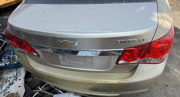 CHEVROLET CRUZ 2013 - 3