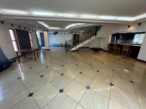 Compound Villa in Al Qatifiya - 1
