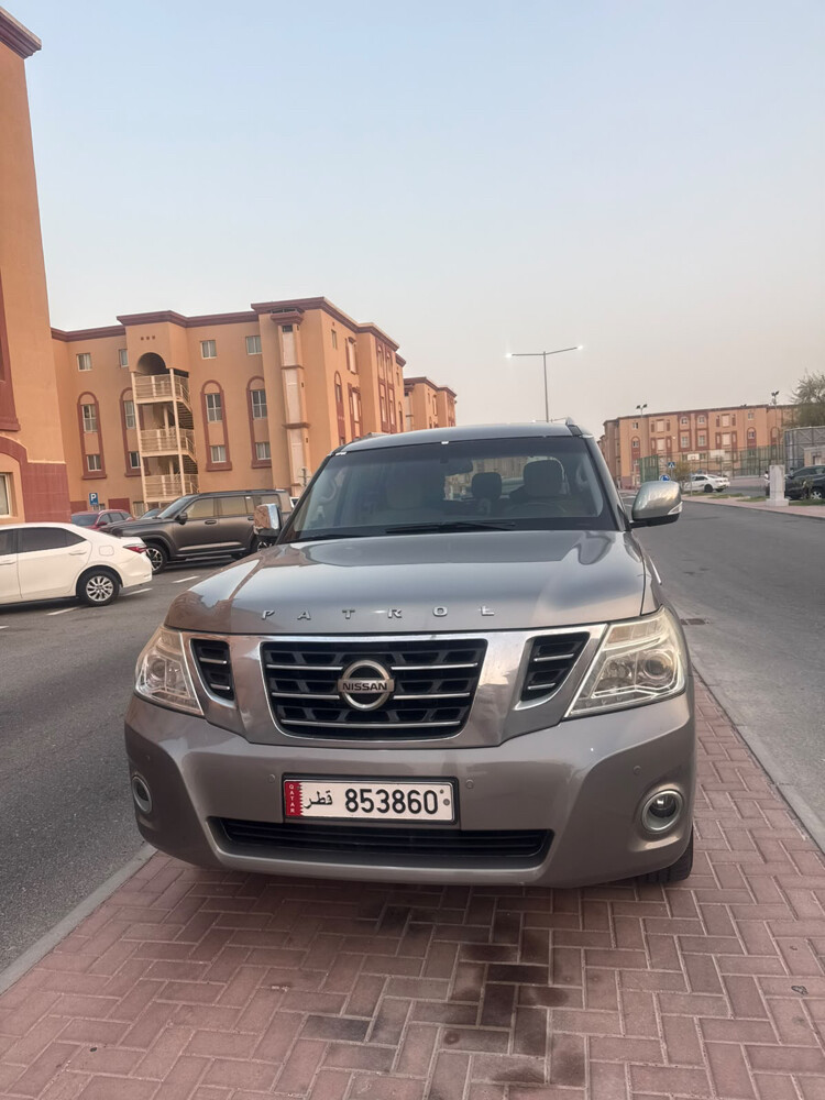 Nissan patrol platinum 2013 Family - 4