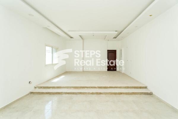 Villa with Garden for rent in Doha - 12