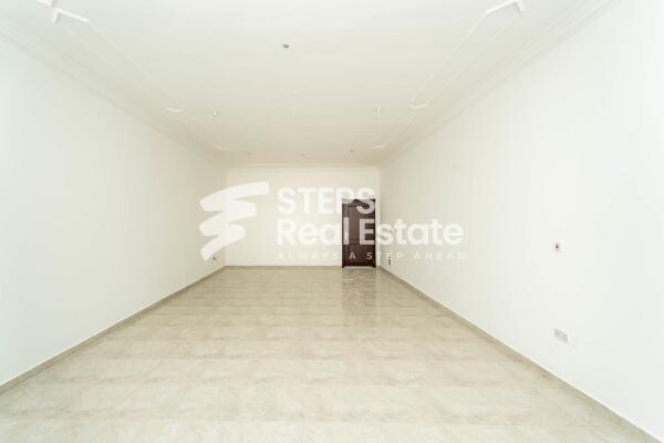 Villa with Garden for rent in Doha - 10