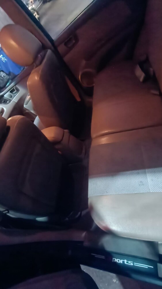 kia sportage 2010 model 4 cylinder - 8