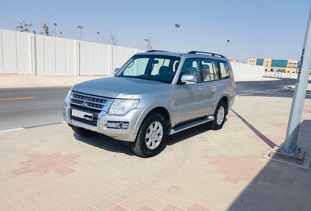 Mitsubishi Pajero - 3